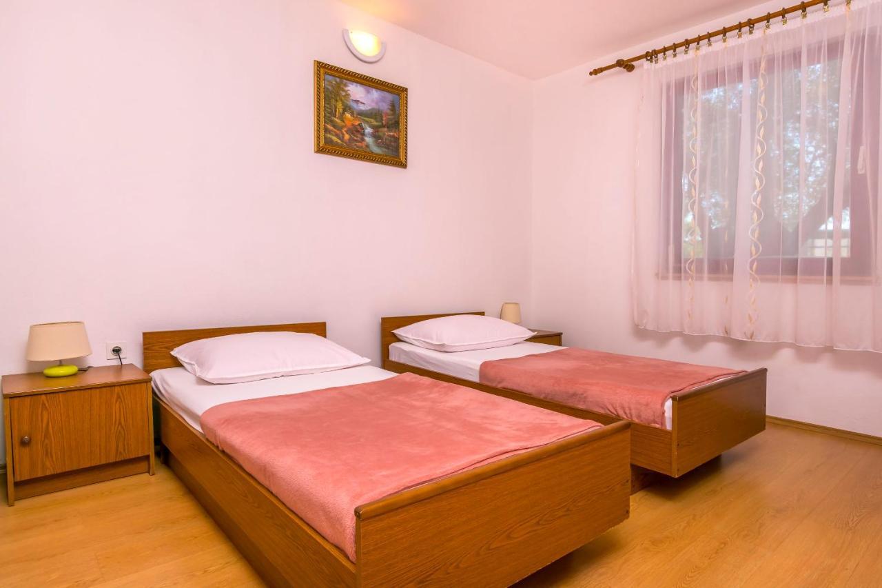 Apartments Cvitkovic Rogoznica  Exterior photo