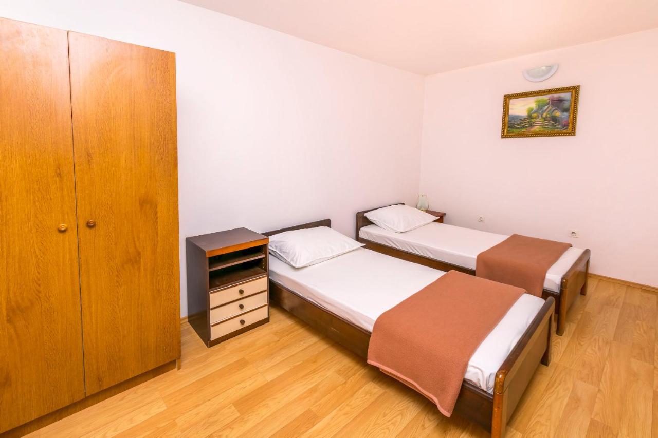 Apartments Cvitkovic Rogoznica  Exterior photo
